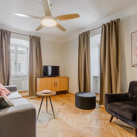 P&O Podwale Apartments Warsaw Luaran gambar